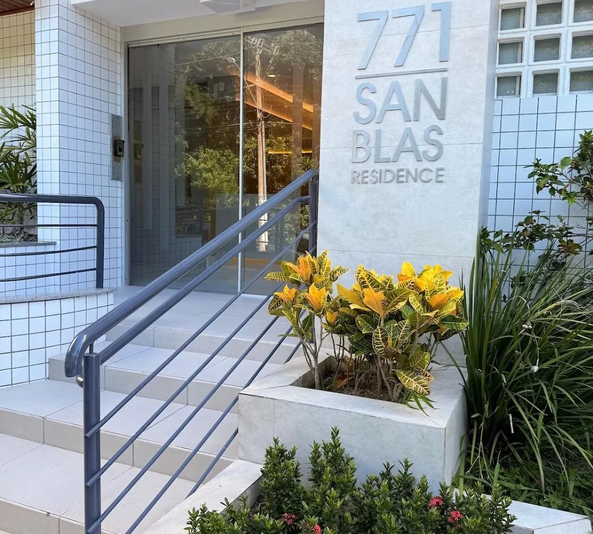 Apartament Ape Tropical | Open Shopping I Piscina I Garagem Florianópolis